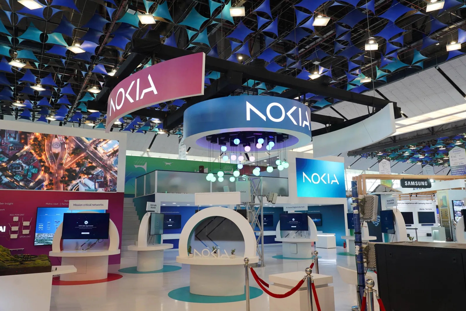 Nokia — photo 3